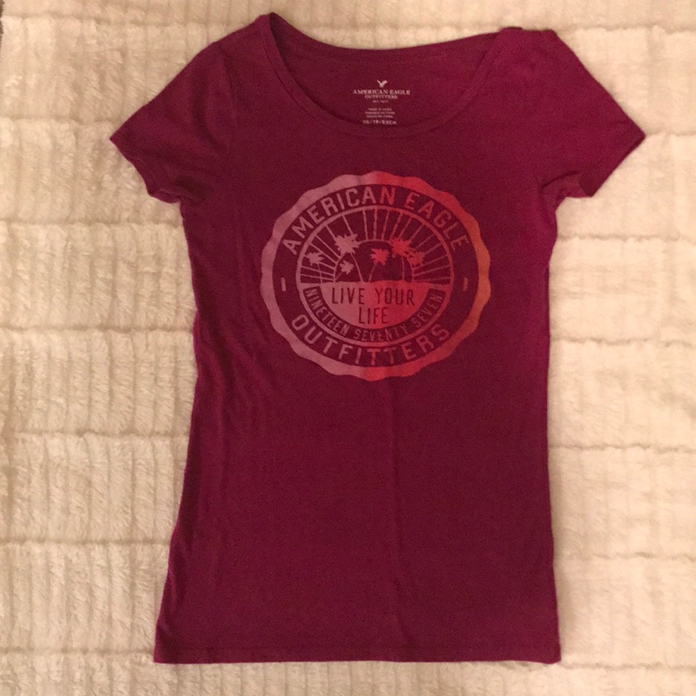 American Eagle Graphic Tee